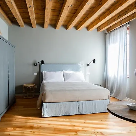 Casa Perazzolo * Montecchia di Crosara