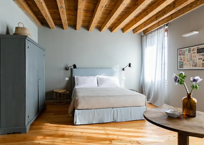 Casa Perazzolo * Montecchia di Crosara